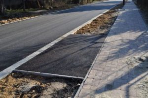 Négy hónapig tilos a közúton útburkolatot érintő bontási, építési munka végzése